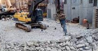Демонтаж фундамента цена от 1995 руб. | снос старого фундамента заказать в Керчи